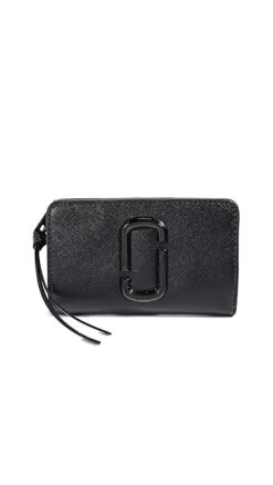 Marc Jacobs Snapshot Compact Wallet 9 Marc Jacobs Snapshot Compact Wallet -Shop Bop mjadb326941071c q6 2 0. UX357 QL90