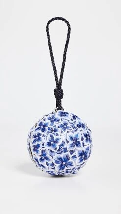 Oscar De La Renta Billiard Threadwork Hydrangeas