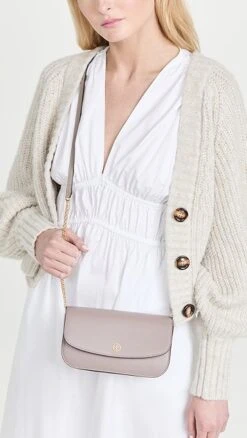 Front Page 9 Front Page -Shop Bop toryb4933911d55 1647290536050 2 0. UX357 QL90